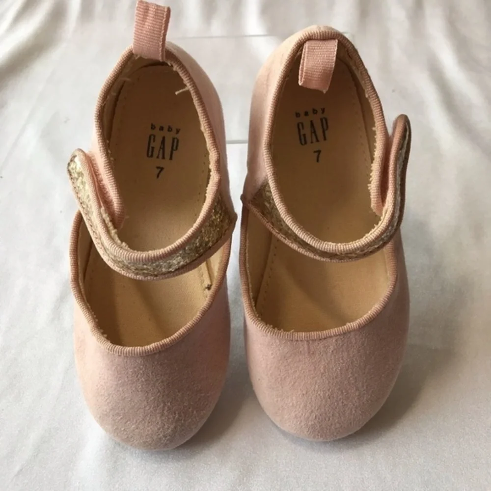 Gap Girls Pink Dress Shoes-Size 7